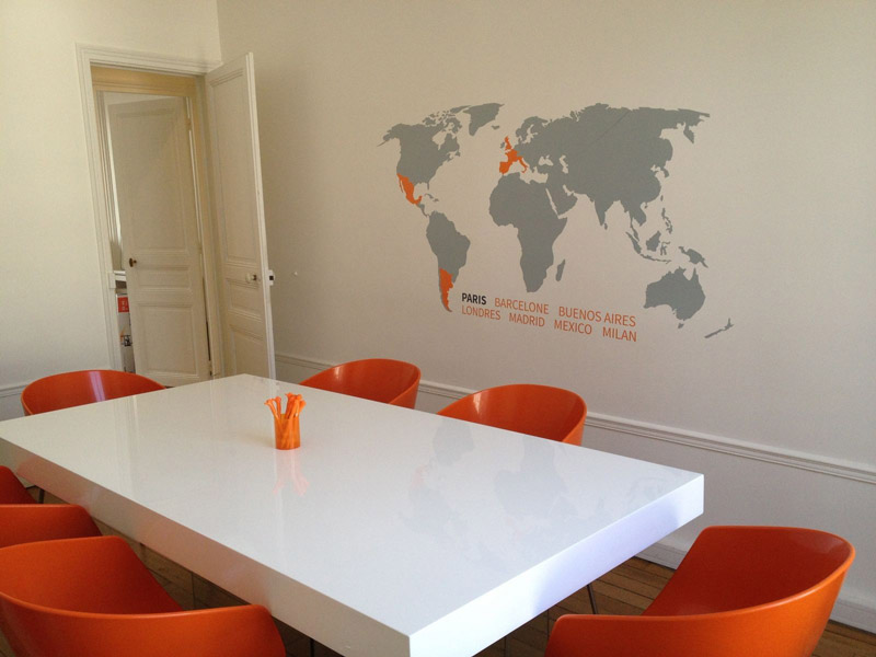 Sala de la Oficina de Antevenio en Paris
