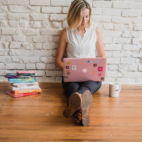 campañas de influencer marketing ordenador