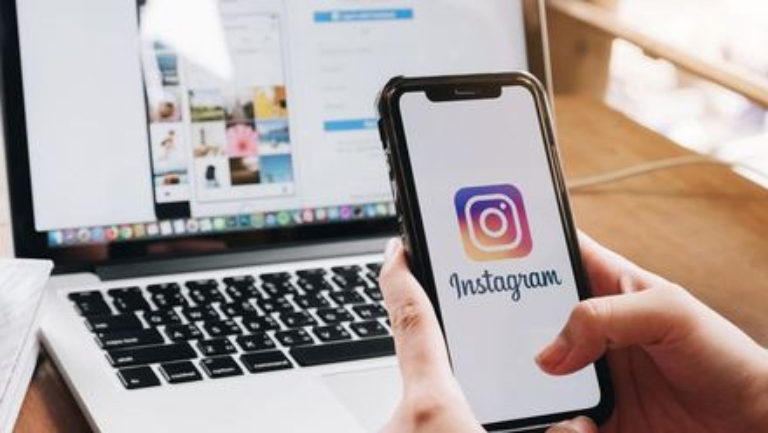 Búsqueda por palabras clave en Instagram