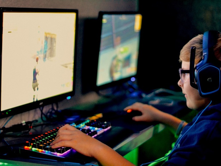 Perfil del consumidor de videojuegos español: gamers españoles